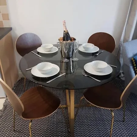 Minster'S Reach Apartment 1